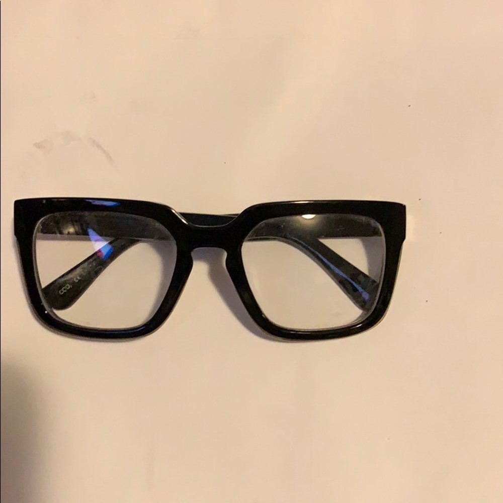 Large fashion frames